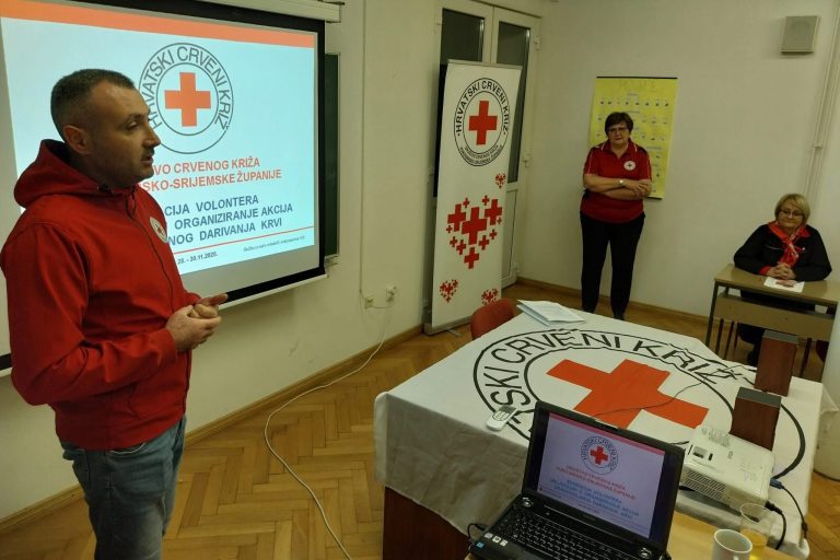 EDUKACIJA VOLONTERA KOJI SUDJELUJU U PROVEDBI AKCIJA DARIVANJA KRVI